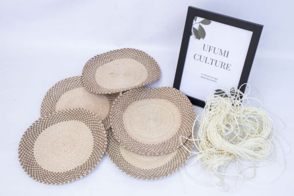 Set of 6 table mats