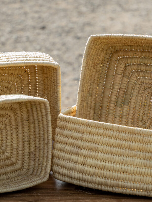 Natural Handwoven Square Storage Baskets (4set)